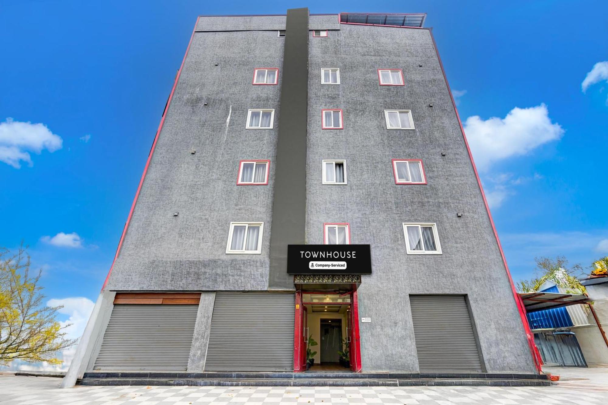 Super Townhouse Tirupati Hotel Luaran gambar